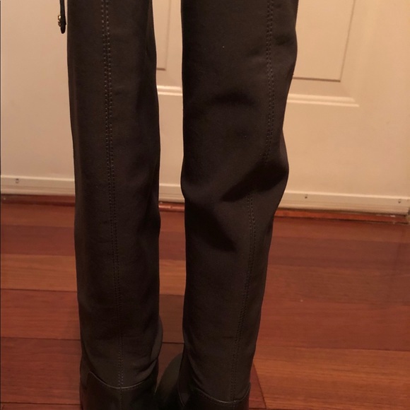 COPY - Isaac Mizrahi Knee High Grey Wedge Boots - Picture 3 of 5